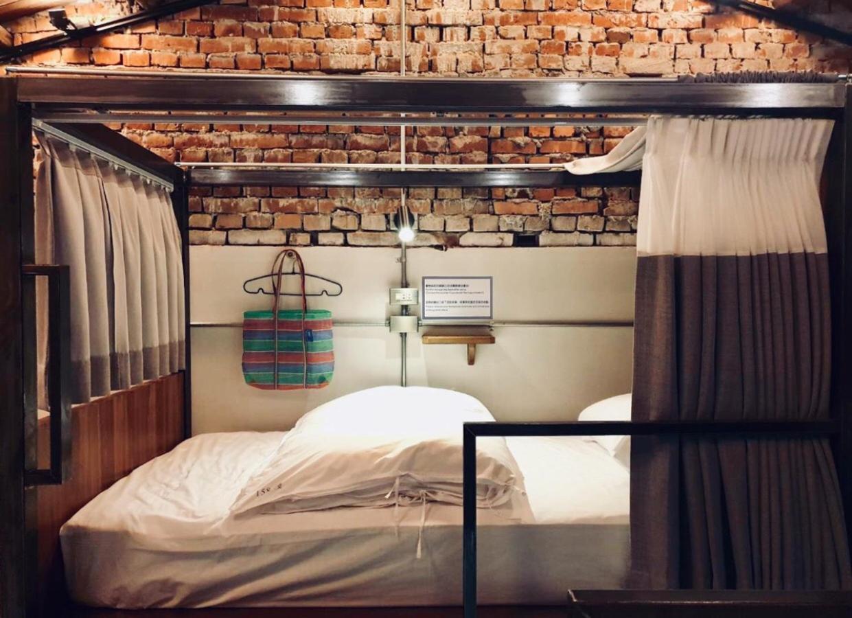 158 Hostel Тайнан Екстериор снимка