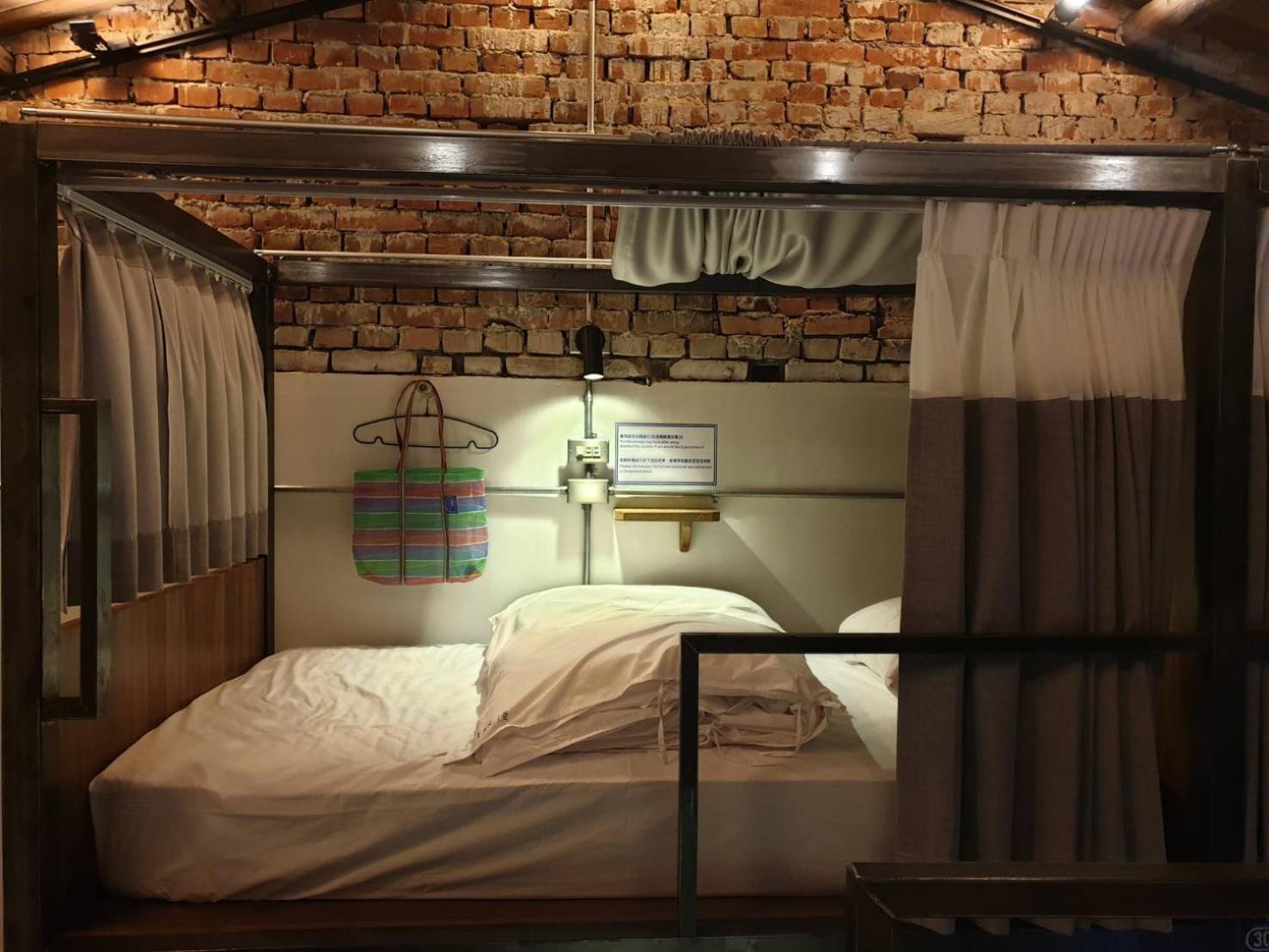 158 Hostel Тайнан Екстериор снимка