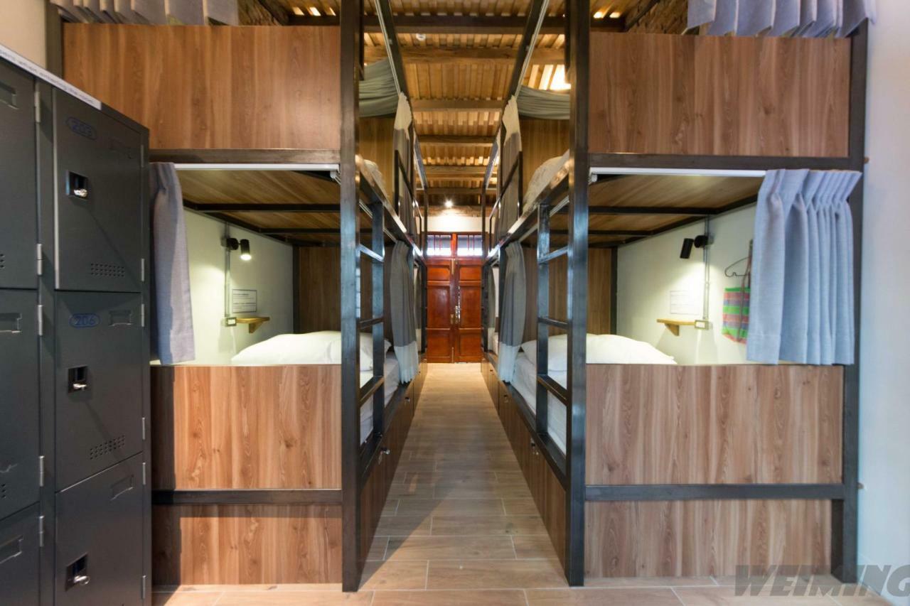 158 Hostel Тайнан Екстериор снимка