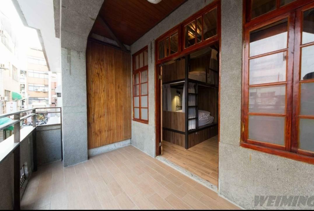 158 Hostel Тайнан Екстериор снимка